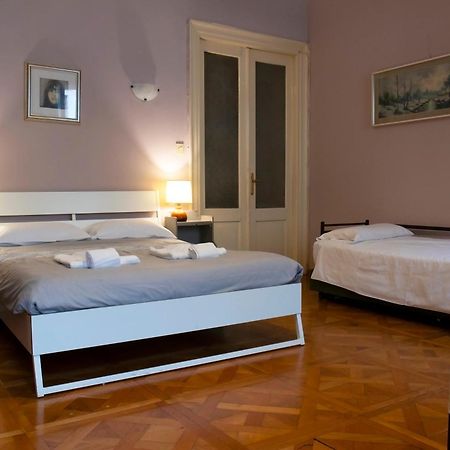 La Casa Del Teatro - Hostel Trieste Esterno foto